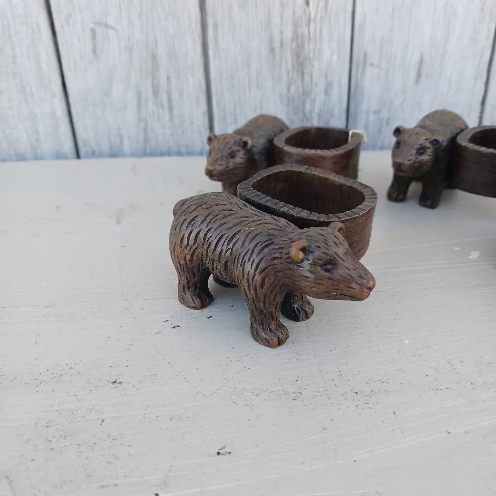 Set of 4 Folk Art Brown Bear Ceramic Faux Wooden Napkin Rings Rustic Cabin‎
